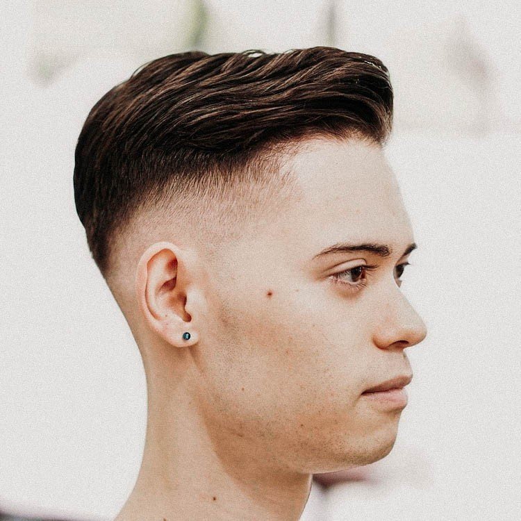Unveiling the 8 Best Haircuts For Square Faces Men - WiseBarber.com