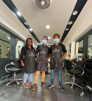 Retro The Unisex Salon