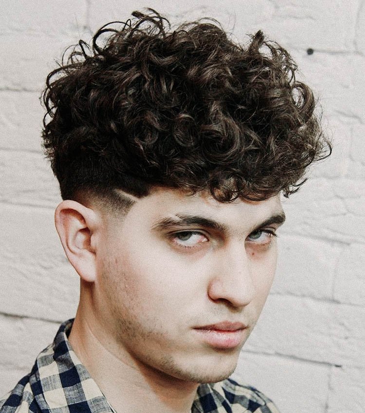 7 Best Low Fade Haircuts for Men with Curly Hair – Cool Men's Hair