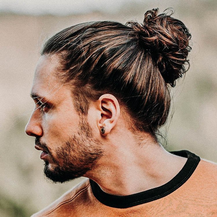 5 Best Types Of Man Bun Hairstyles For The Sexy Men Out There