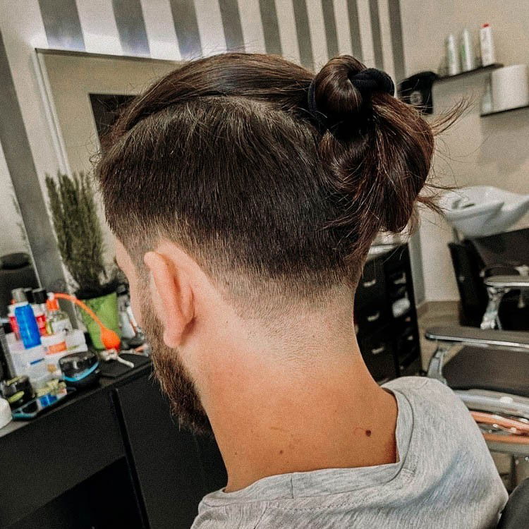 Man bun online undercut