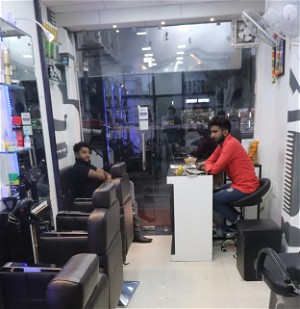 The Barber A Unisex Salon